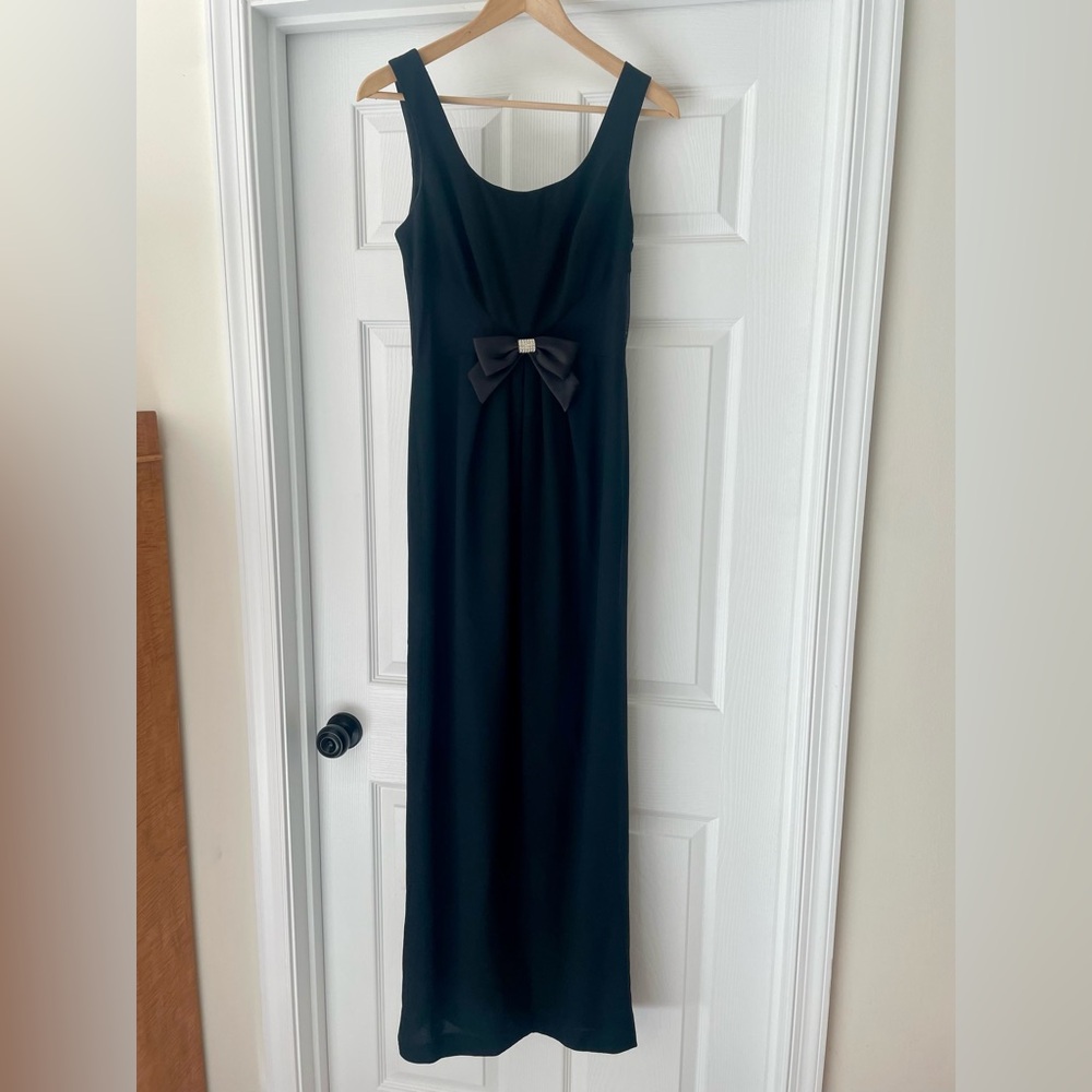 Rimini Saks Fifth Ave Black Column Dress Audrey Hepburn Diamond Satin Bow